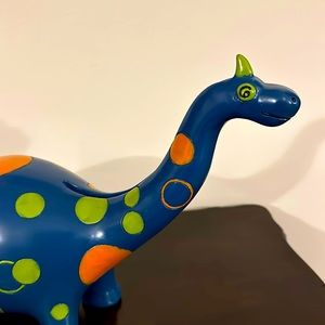Gorgeous dinosaur “piggy bank” vintage.